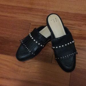 🌸Size 7 1/2 shoes. Brand: a.n.d.e.a. a.y